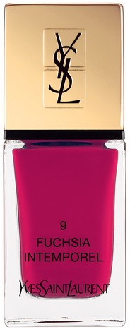 En YSL neglelakkflaske med rosa farge, merket 'Fuchsia Intemporel' og nummer 9.