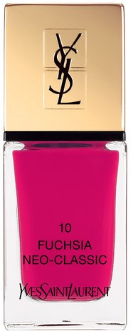 En rosa neglelakkflaske med svart og gull lokk, merket 'Yves Saint Laurent 10 Fuchsia Neo-Classic'.