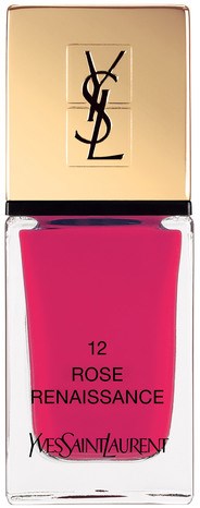 En rosa neglelakk i en glassflaske med gullhette, merket '12 Rose Renaissance' av Yves Saint Laurent.