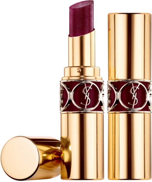 Twee YSL-lippenstiften, een met een paarse tint, in gouden verpakking met logoband. Eén is open, één is gesloten.