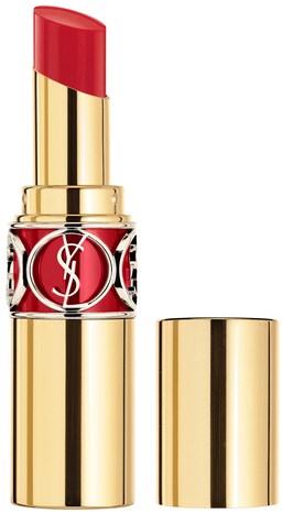 Een gouden en rode lippenstift met open deksel, die de rode lippenstift binnenin toont.