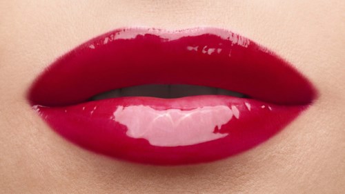 Yves Saint Laurent Vernis À Lèvres Rouge Vinyle