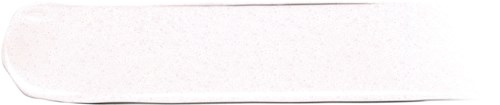 Et hvitt rektangulært objekt med avrundede kanter, muligens en bandasje eller klebende plaster.