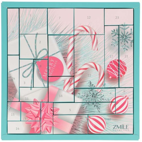 En festlig adventskalender med numrerade luckor, dekorerad med julgodis, en rosa rosett och snöflingemönster.