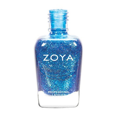 Eine blaugeglitterte Nagellackflasche mit der Aufschrift 'ZOYA' und durchsichtigem Deckel.