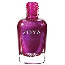 En lila nagellackflaska med märket ZOYA.