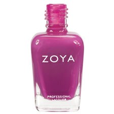 En rosa nagellackflaska med märket 'ZOYA' på.