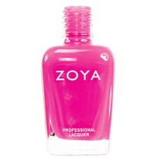 En rosa nagellackflaska med märket Zoya.