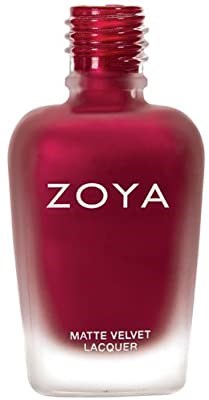 Rote Nagellackflasche mit weißem Text "ZOYA" und "MATTE VELVET LACQUER".