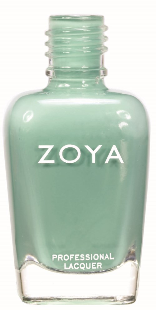 En ljusgrön flaska med en etikett som säger 'ZOYA' och 'PROFESSIONAL LACQUER'.