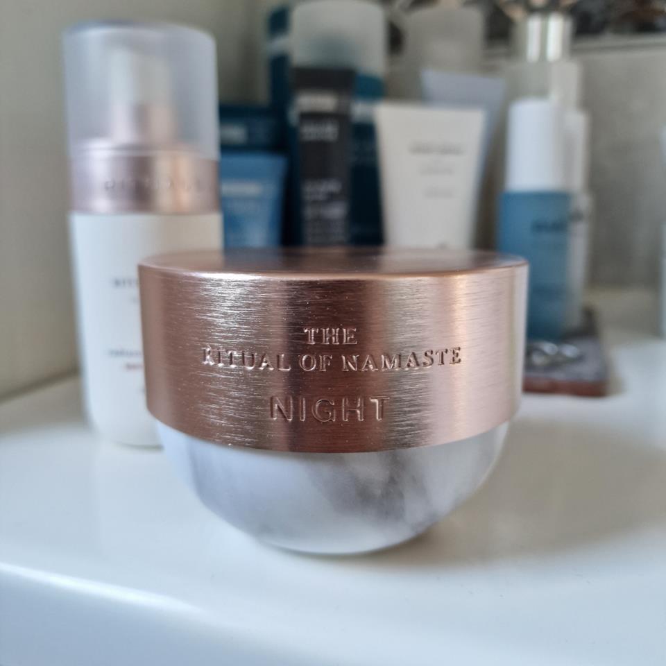 Glow Enhancing Ritual Cream Rituals The Ritual of Namaste Glow Anti-Ageing Night Cream 50 ml | lyko.com