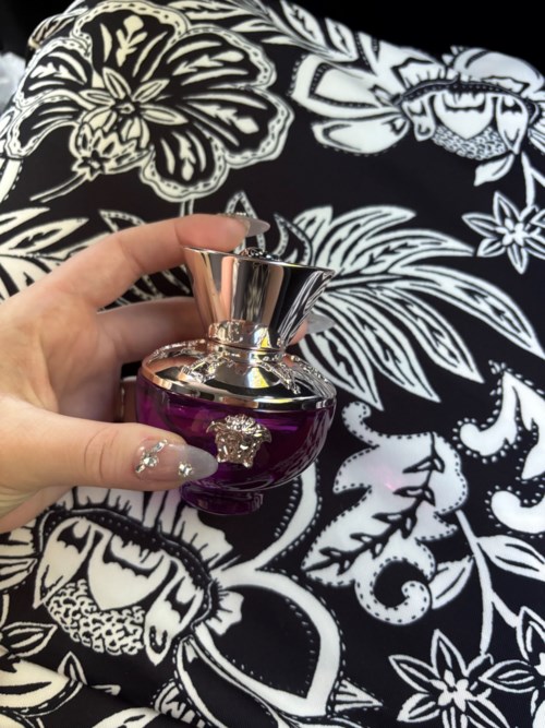 Versace Dylan Purple Pour Femme Eau de Parfum 30 ml | lyko.com