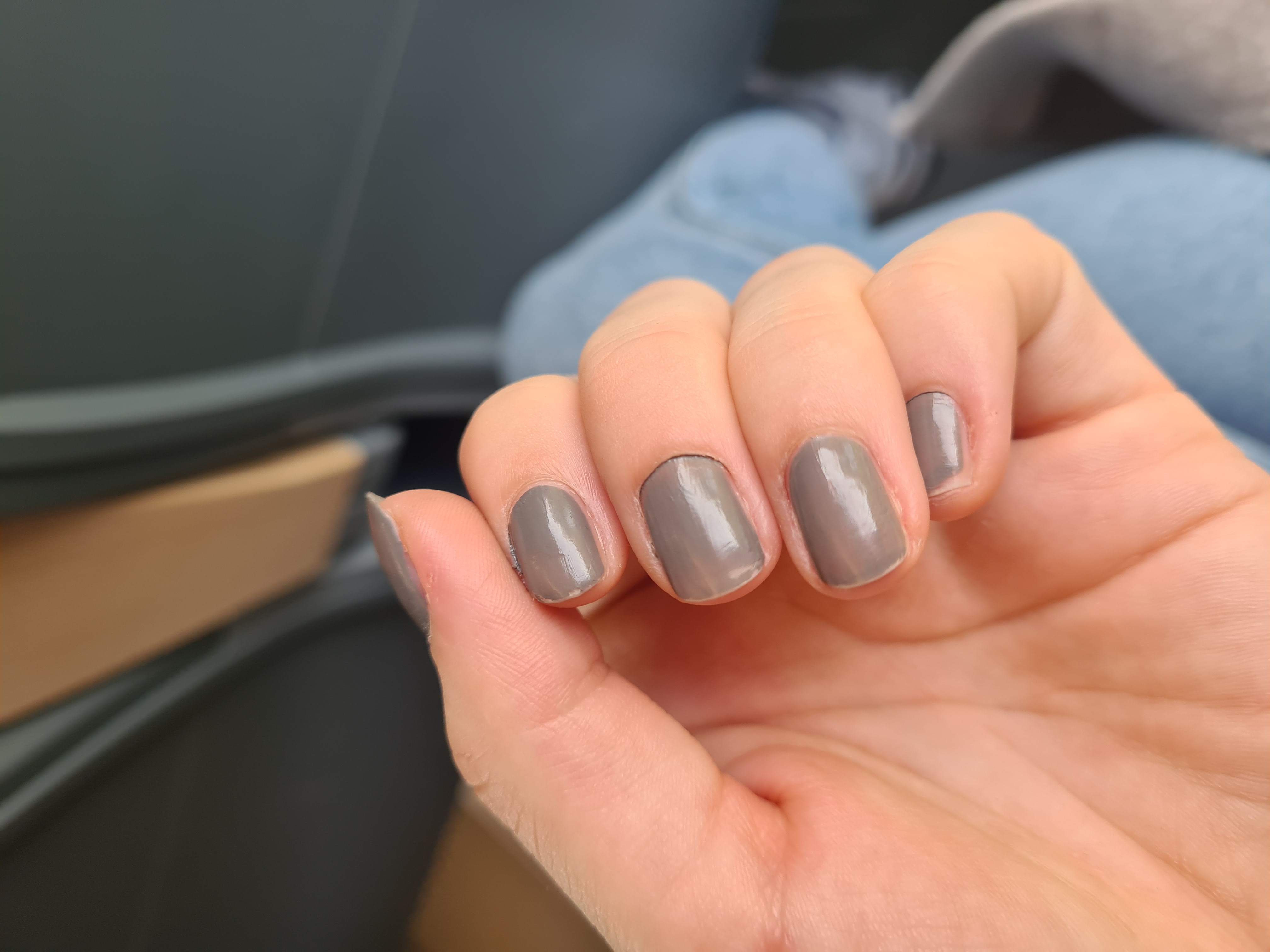 Essie Nail Lacquer Serene 607 Collection Toned Slate Down