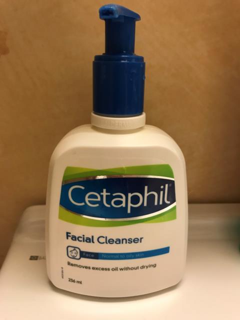 Cetaphil Facial Cleanser 236 ml lyko