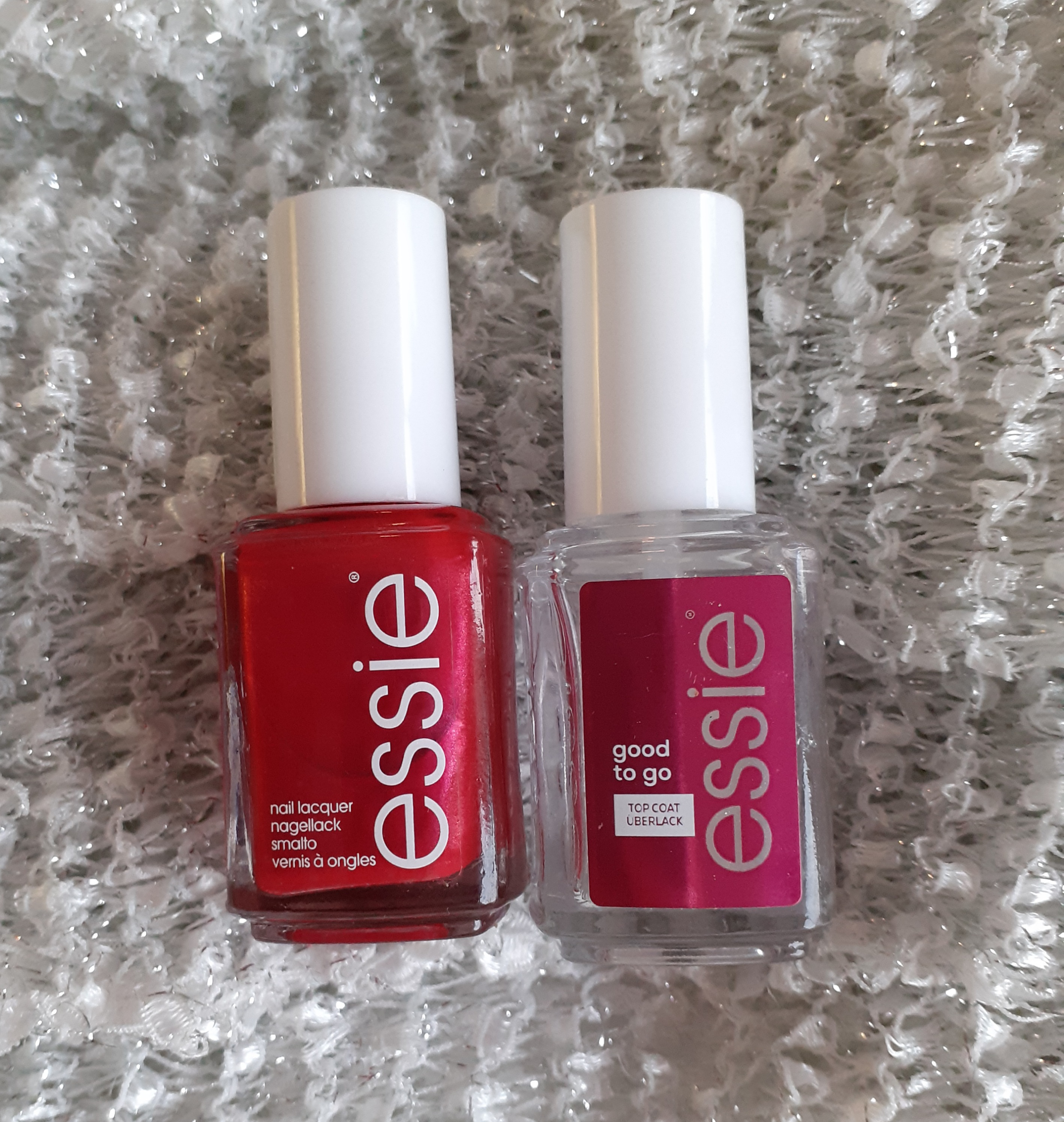 The 749 Is red-y not for collection Essie Snuggle bed Real Nail Lacquer
