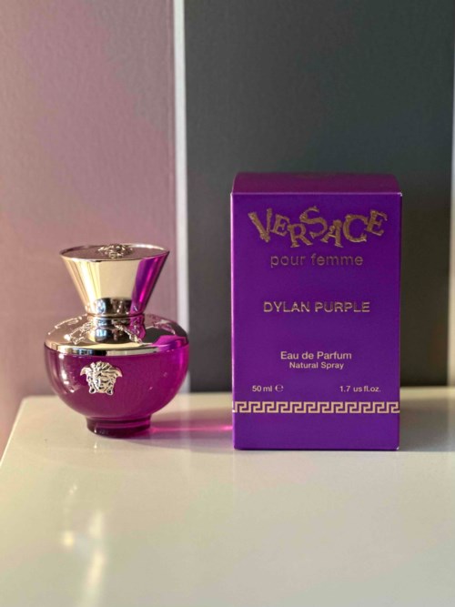 Versace Dylan Purple Pour Femme Eau de Parfum 100 ml | lyko.com