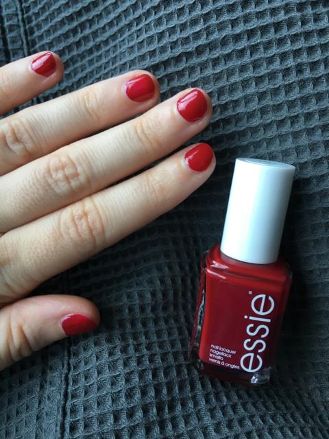 Russian Essie 61 Nail Lacquer Roulette