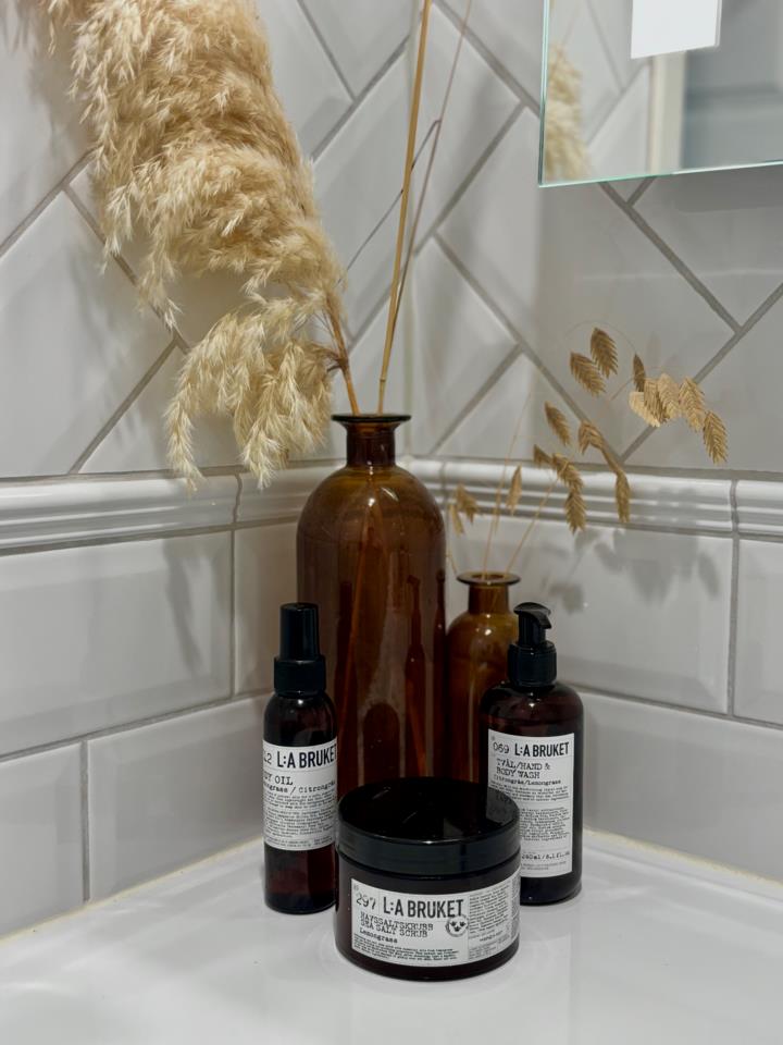 L:a Bruket Body Oil 312 Lemongrass 120 ml - Main Image