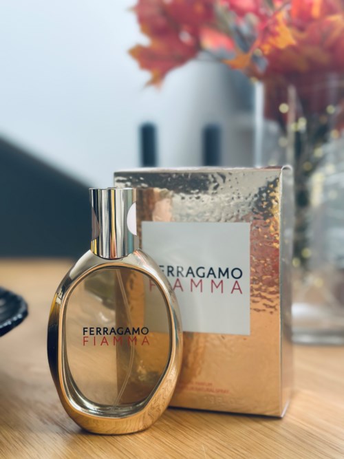Ferragamo Fiamma オードパルファム 55ml 3点セット Ferragamo Fiamma is the new perfume by the italian maison