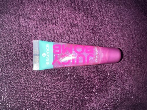 essence Juicy Bomb Shiny Lipgloss 102 Witty Watermelon