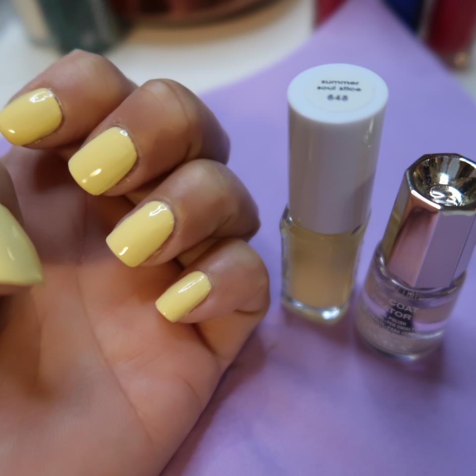 Lacquer soul-stice Nail Summer 648 Essie Collection summer