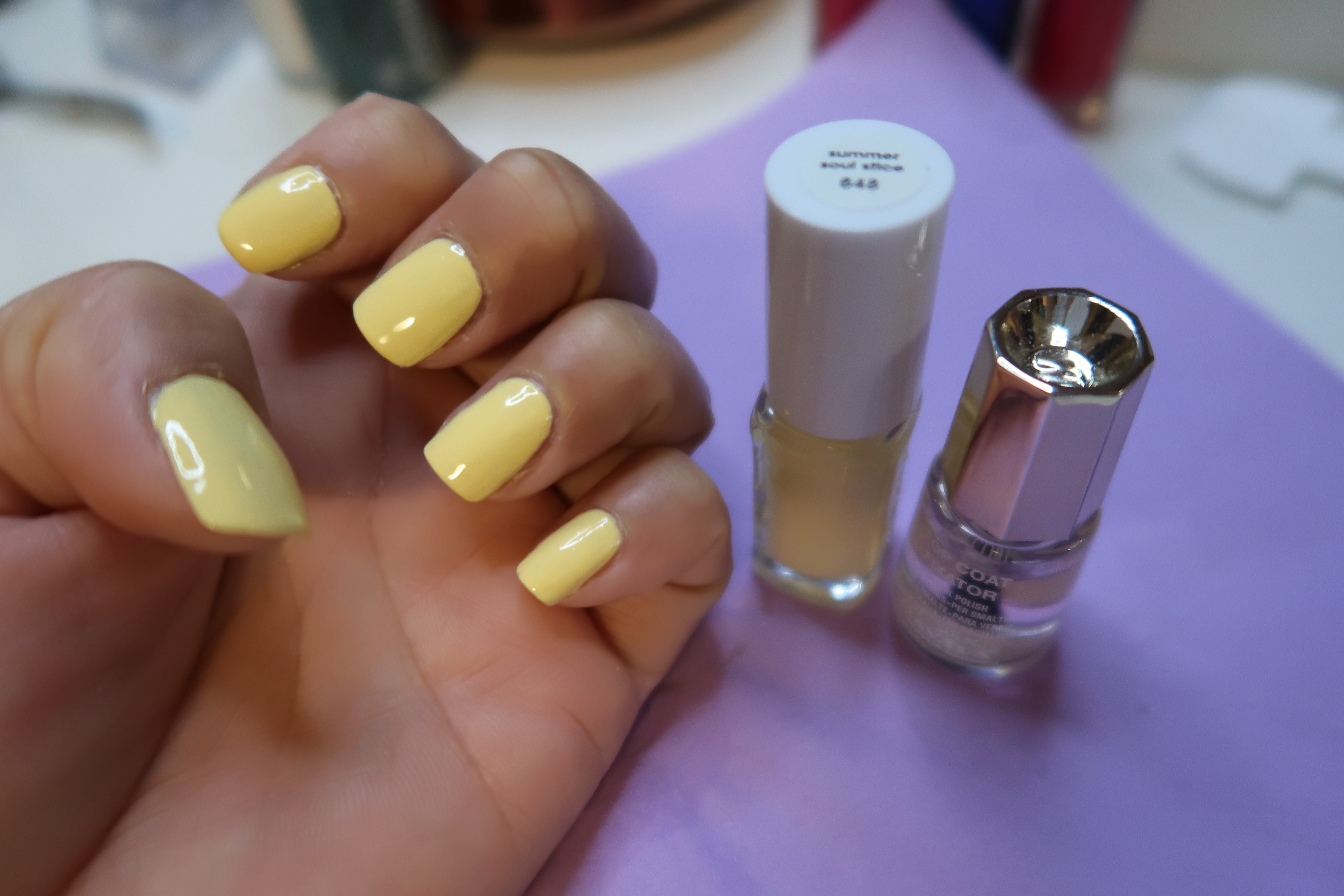 Tropez Nail Summer Sand 79 Collection Lacquer Essie