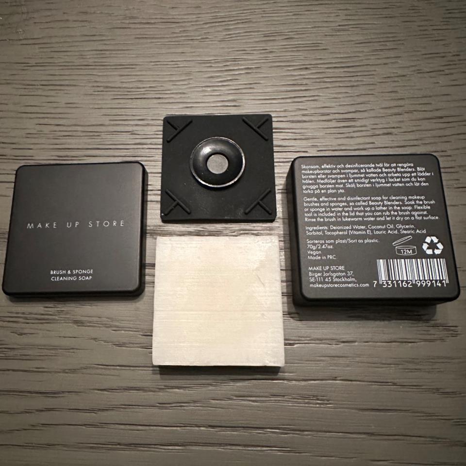 Make up store best sale brush cleansing soap