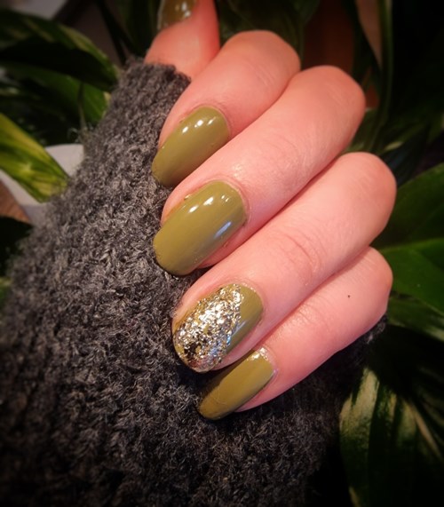 essence Nail Art Effect Foils 01